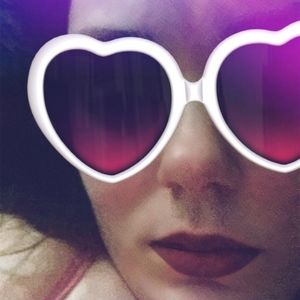 Meet your Posher, Nadra